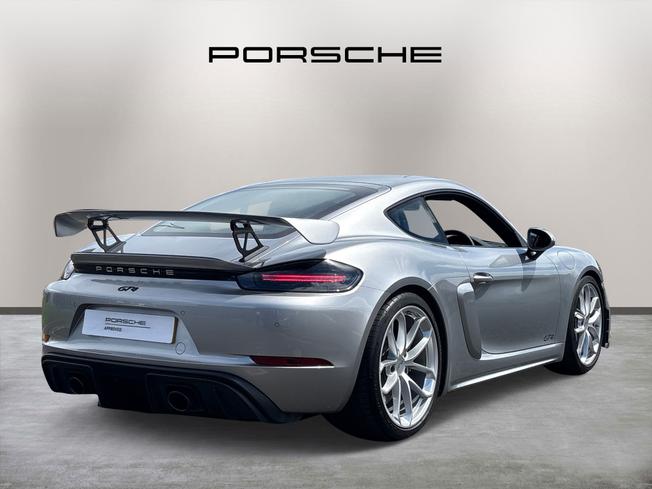 PORSCHE 718 Cayman Photo 7