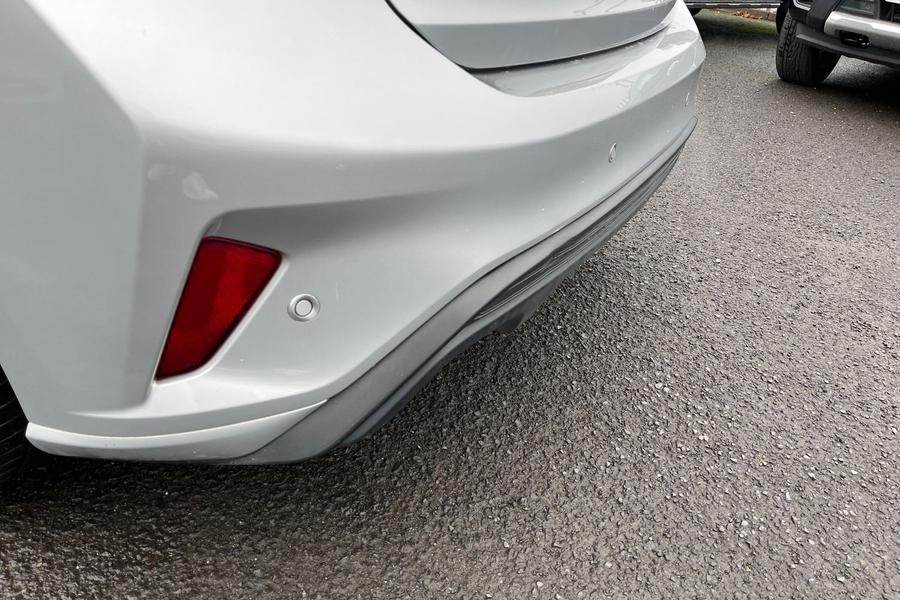 Ford FOCUS Photo autoimg-c46fa44d2c2dd59af0719ac697c00d44105ef4ba.jpg