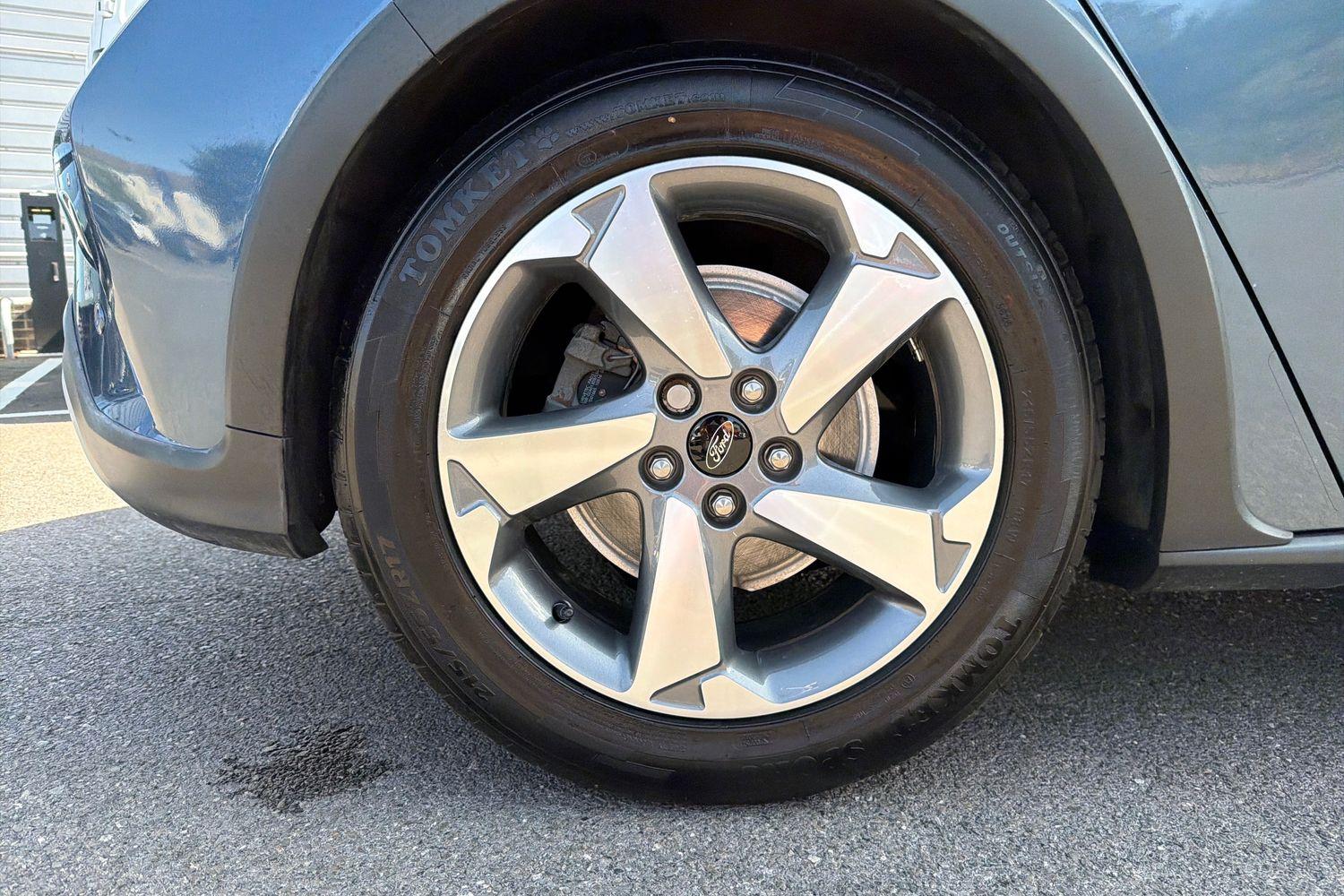 Ford FOCUS Photo 7