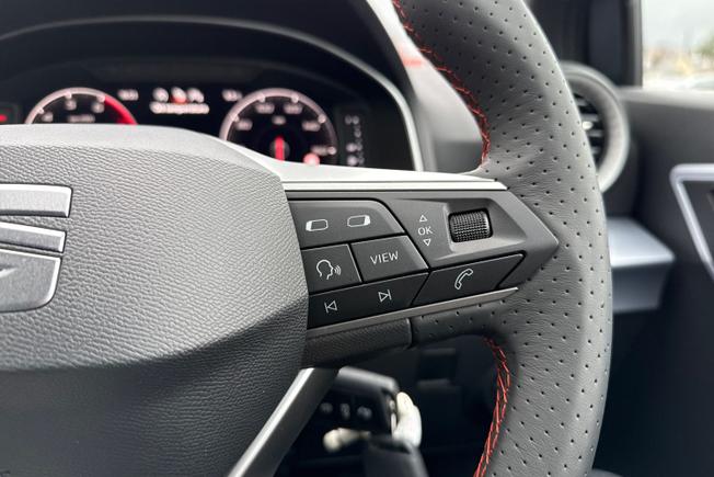 SEAT Arona Photo 17
