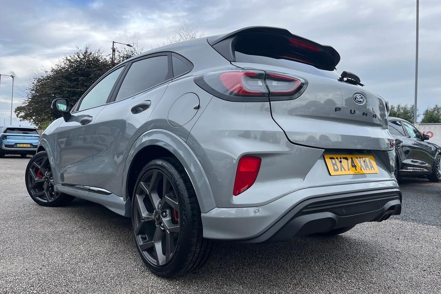 Ford Puma Photo autoimg-c475859c3940061936487fa42dd2541ef216d878.jpg