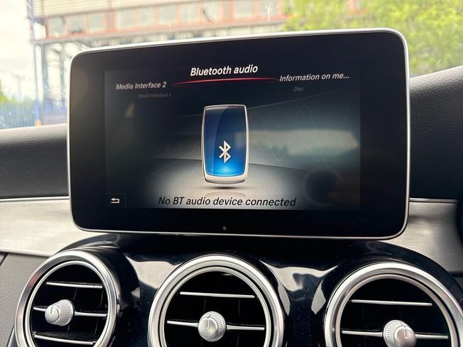 MERCEDES-BENZ C Class Photo 36