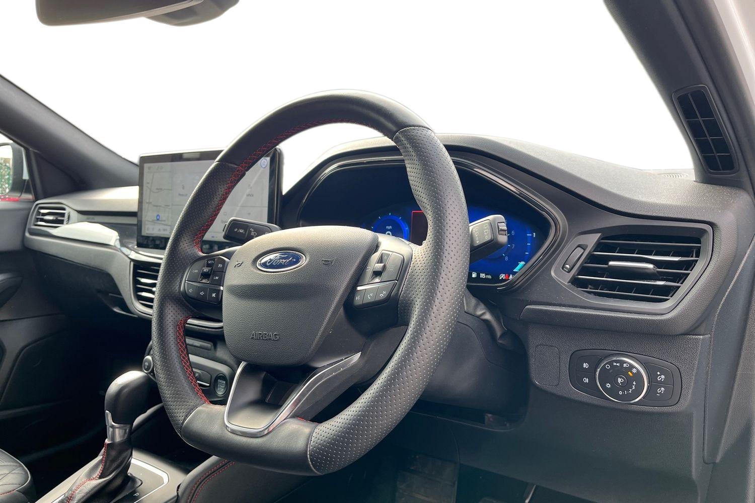 Ford FOCUS Photo 8
