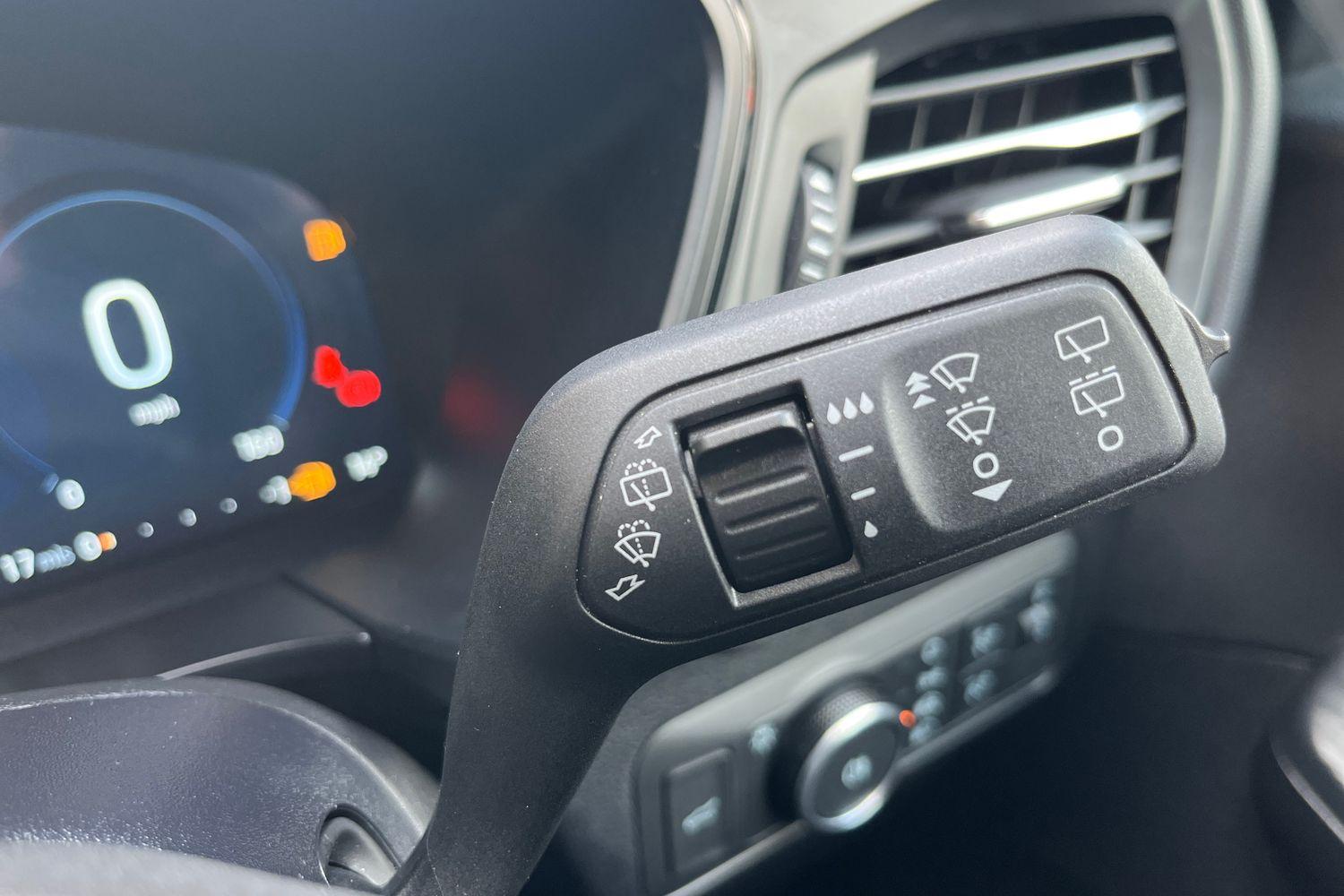Ford KUGA Photo 14