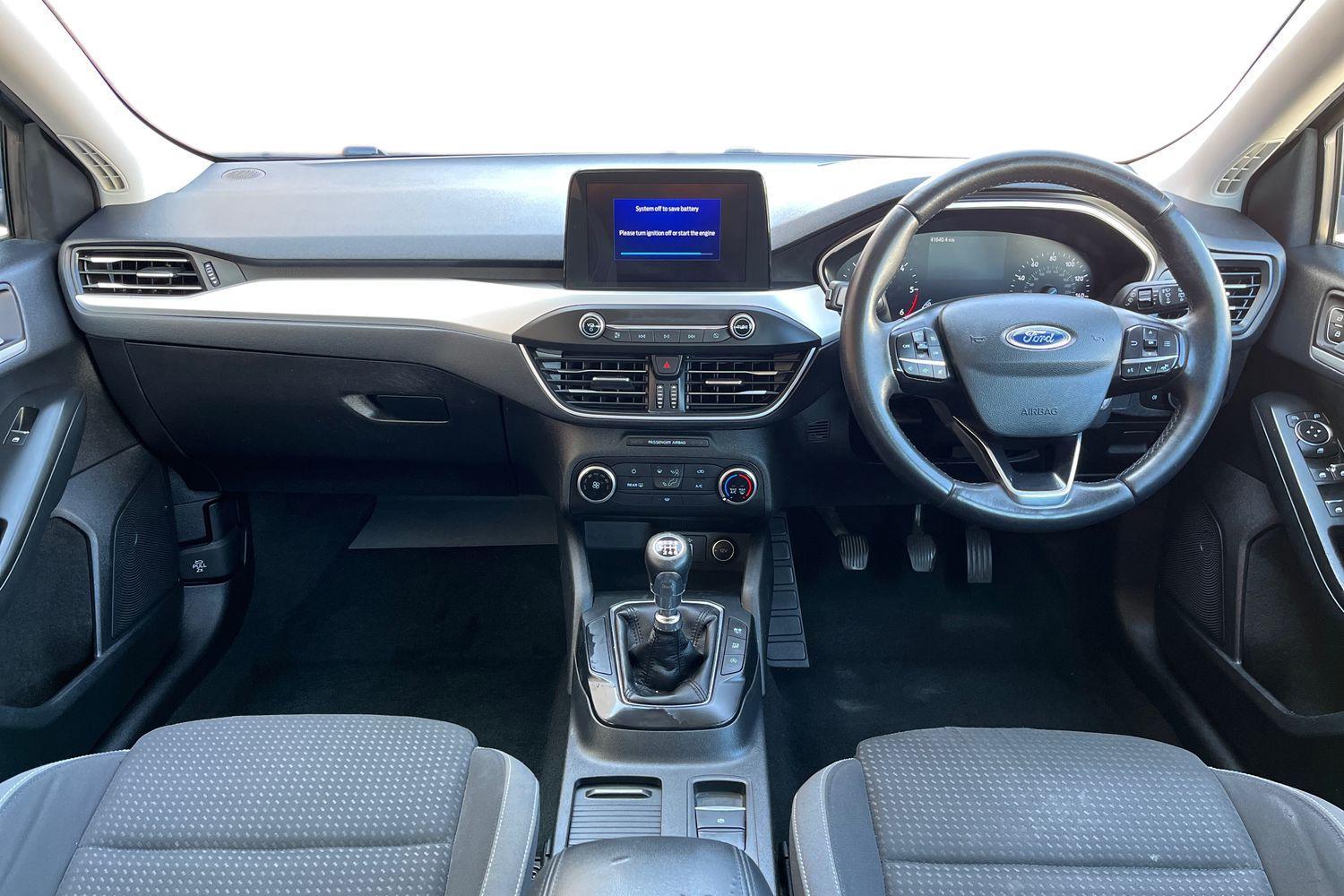 Ford Focus Photo 9