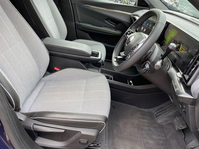 RENAULT Scenic E-Tech Photo 29