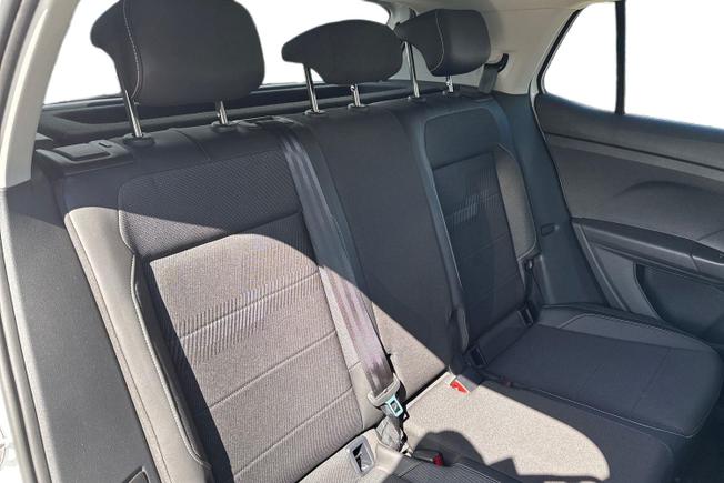 Volkswagen T-Cross Photo 9