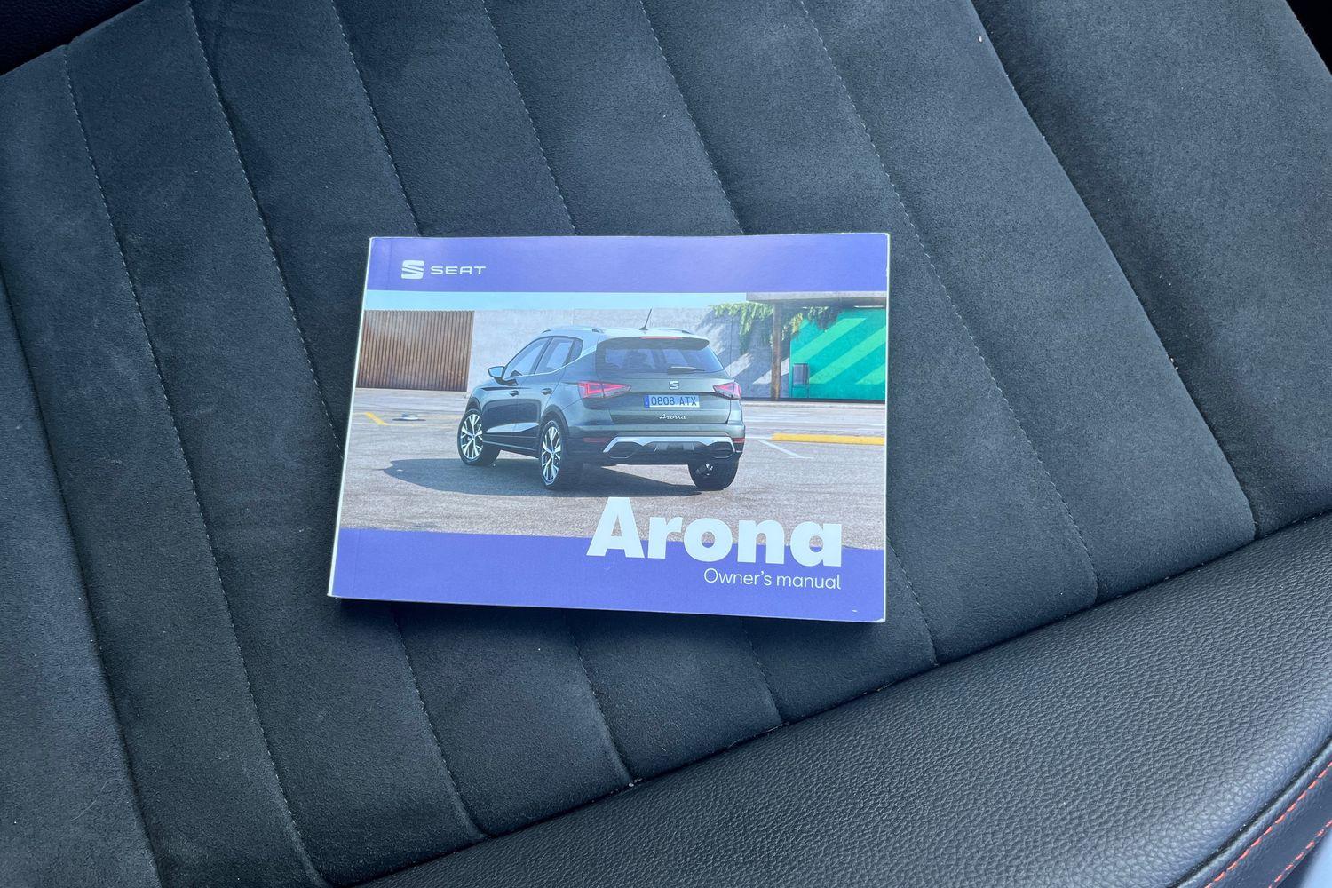 SEAT ARONA Photo 21