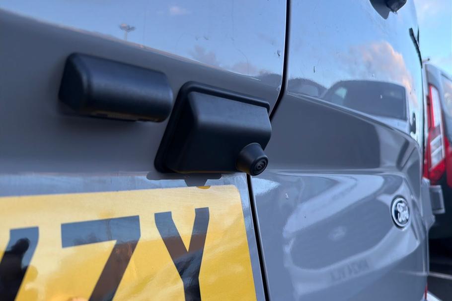 Used Ford TRANSIT CUSTOM WP25YZY 9