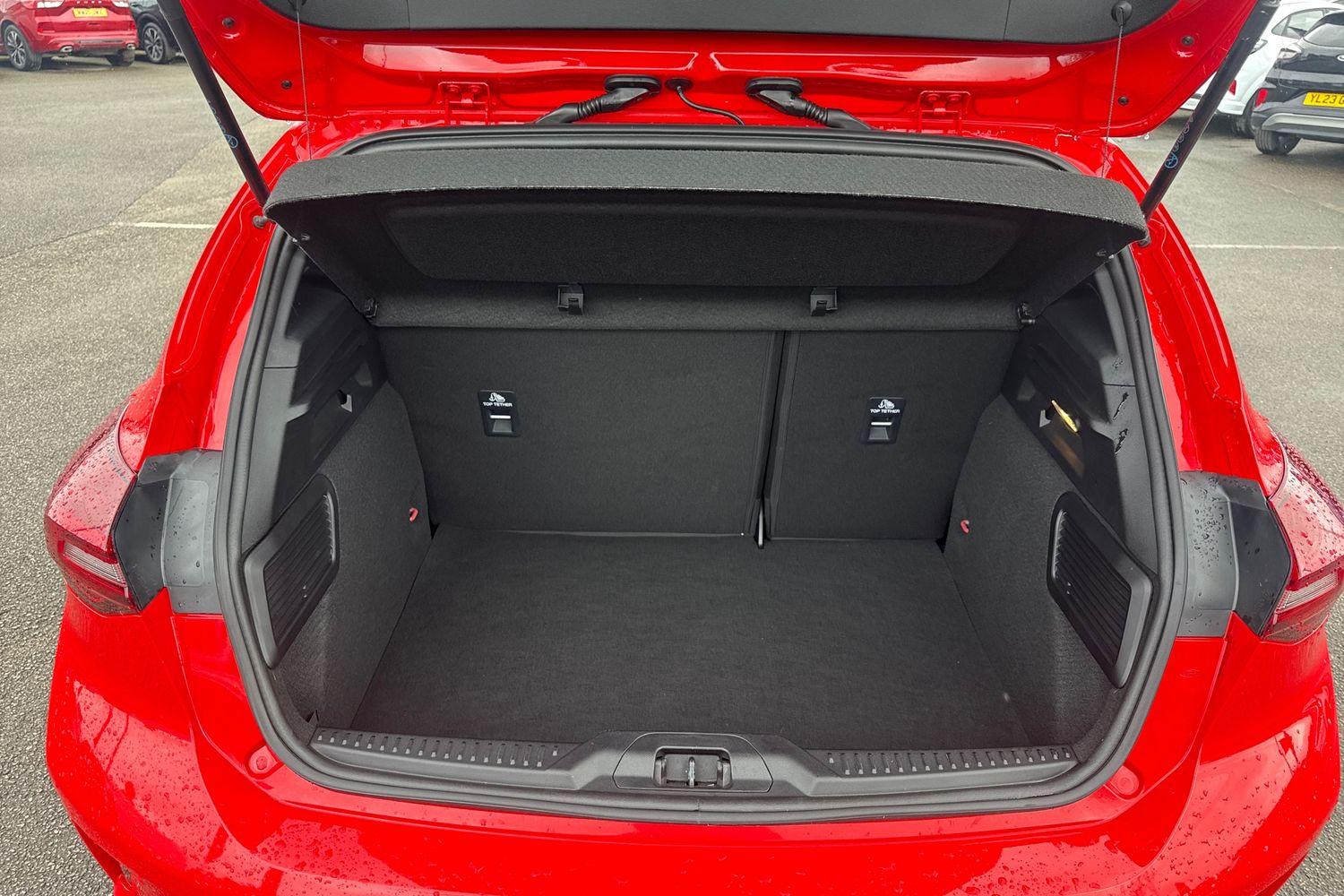 Ford FOCUS Photo 20