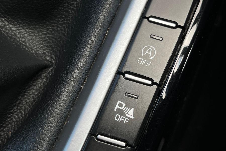 Kia XCEED Photo autoimg-c490dcee60f364df99efe7b411b80a9773db9dcd.jpg