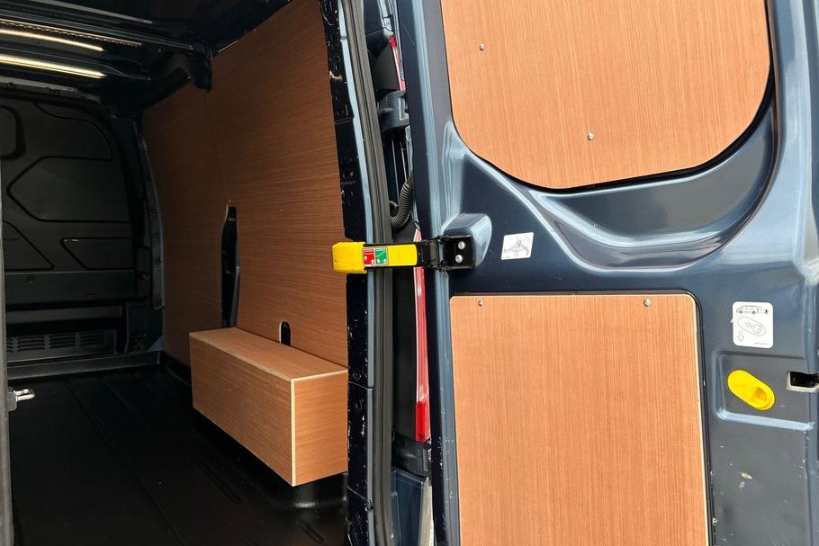 Used Ford TRANSIT CUSTOM NG22ELC 26