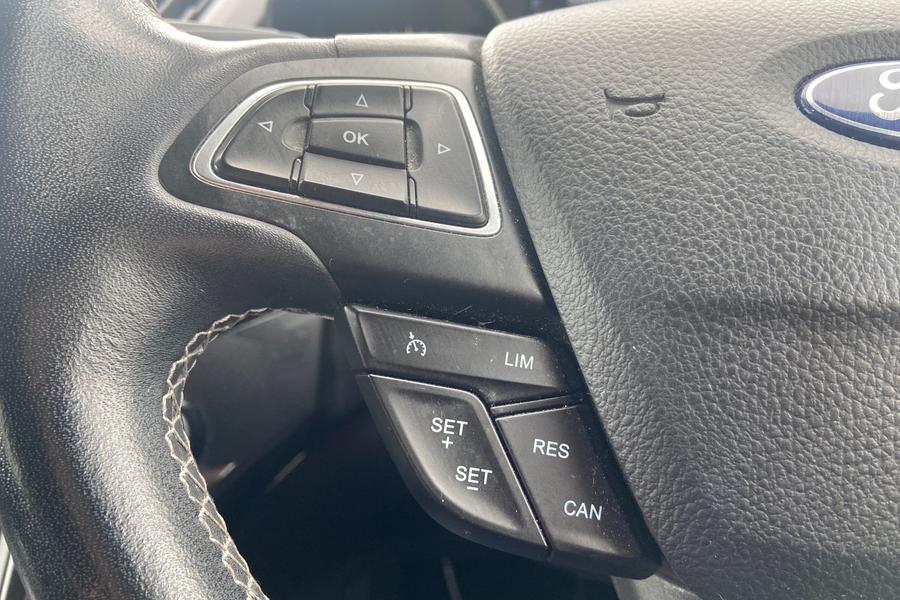 Ford KUGA Photo autoimg-c492a284a29a047c91a65786bd90f05feaa6f44e.jpg