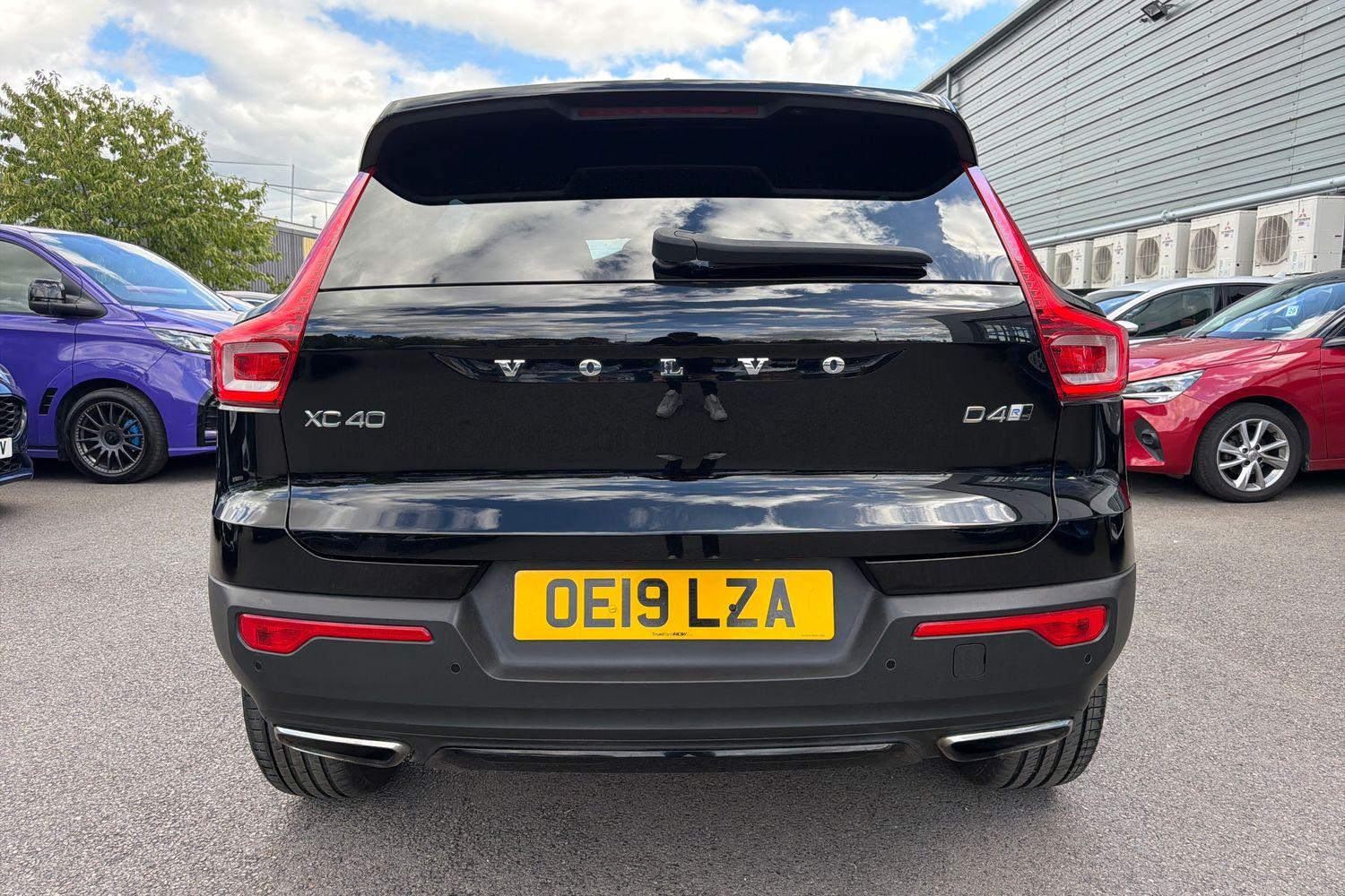 Volvo XC40 Photo 39
