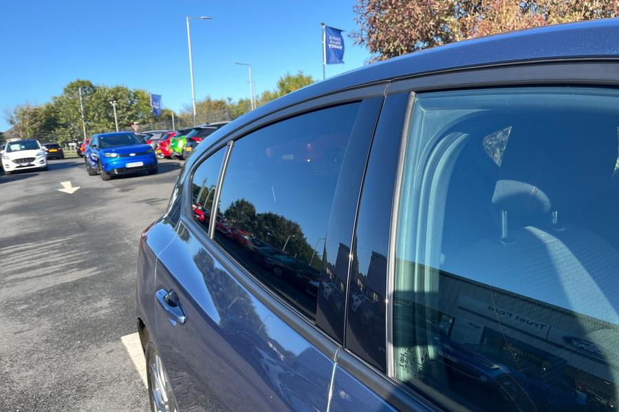 Ford FOCUS Photo autoimg-c498066ab5bd1e6c054b98c6e8c640ba99b08242.jpg