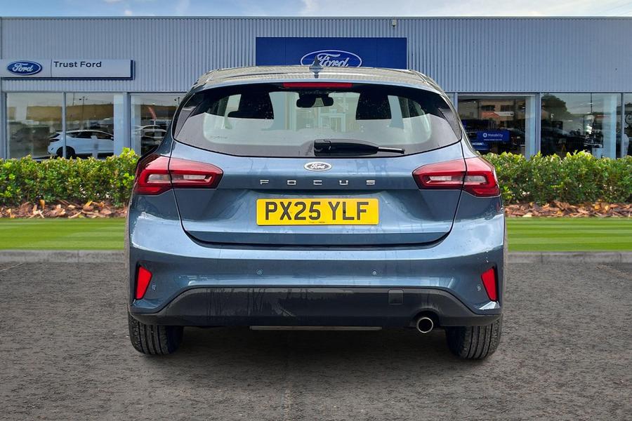 Ford Focus Photo autoimg-c49c06789d67c5e099ece5bd3842b8139474294c.jpg