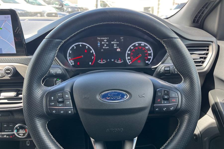 Ford Focus Photo autoimg-c49d2583083045f7fd4f3aa1e402402904713214.jpg