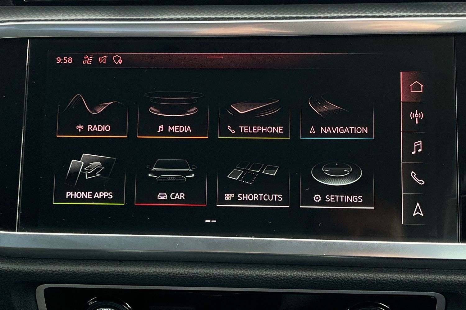 Audi Q3 Photo 26
