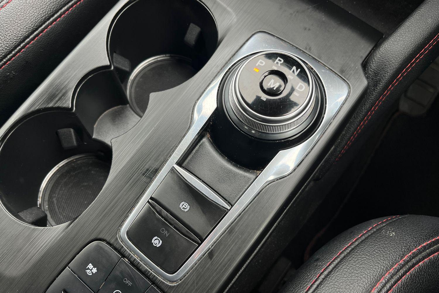 Ford KUGA Photo 33