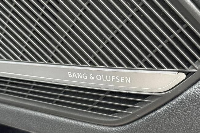 AUDI Rs4 Avant Photo 36
