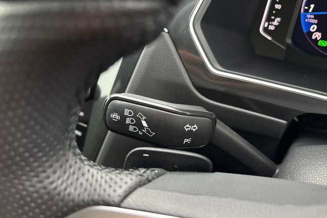 VOLKSWAGEN Tiguan Photo 22