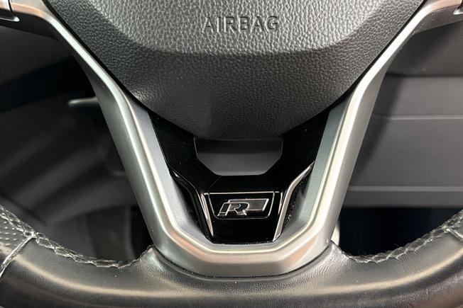 VOLKSWAGEN T-Cross Photo 26