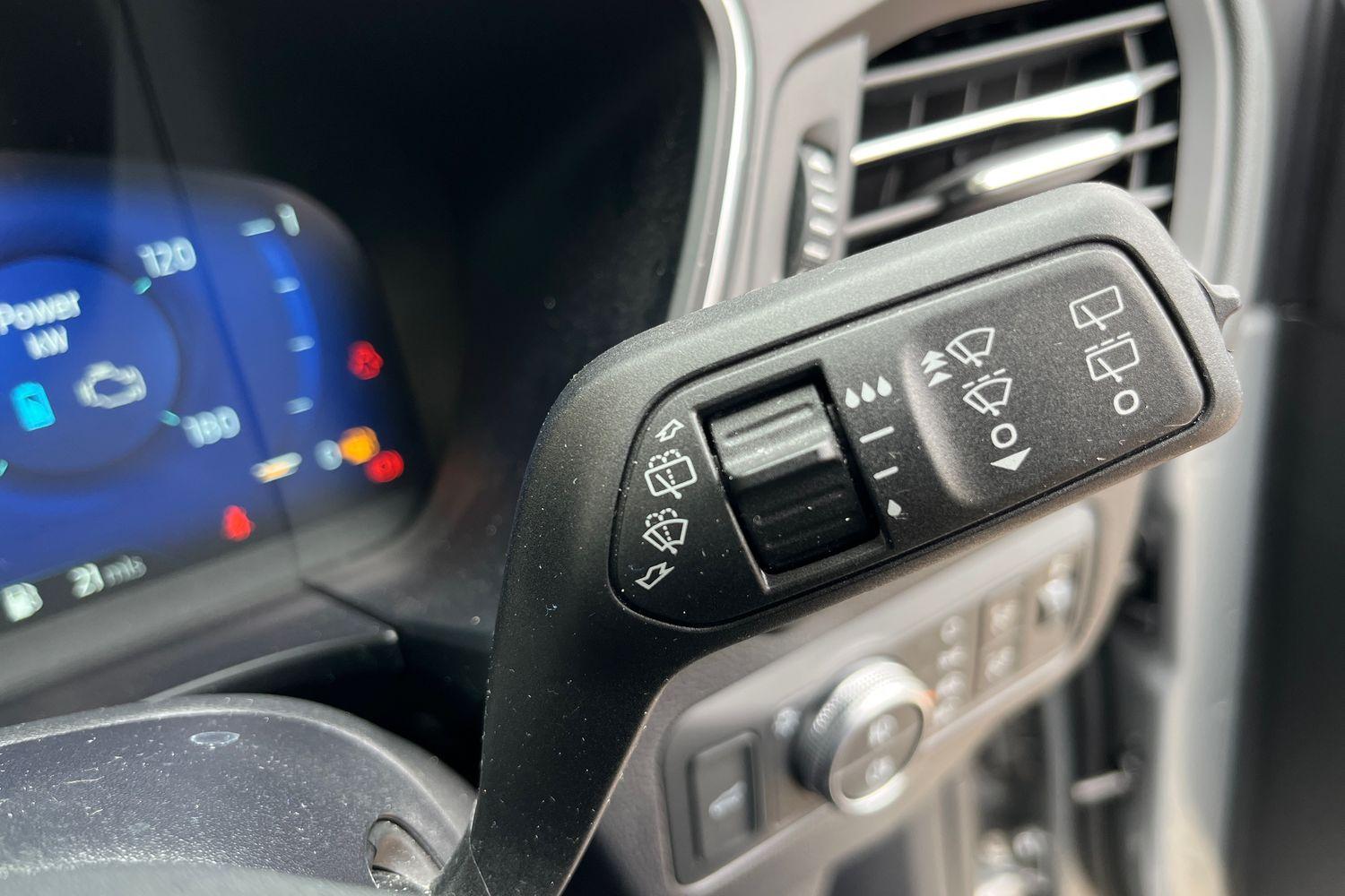 Ford KUGA Photo 14