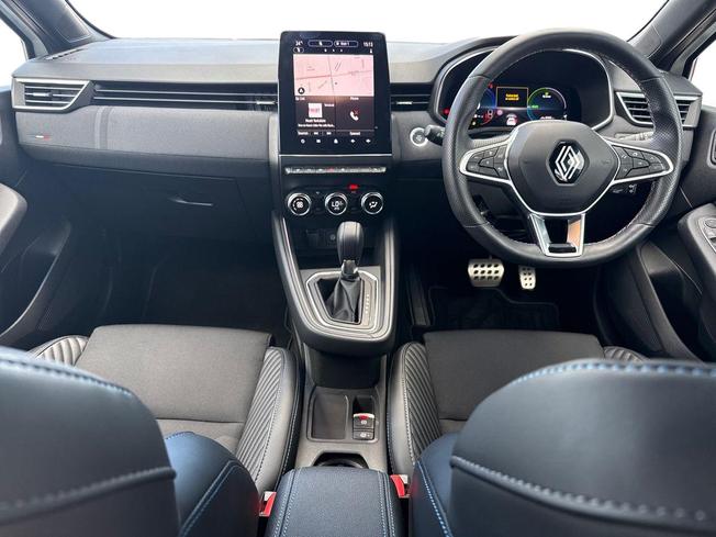 RENAULT Clio Photo 10