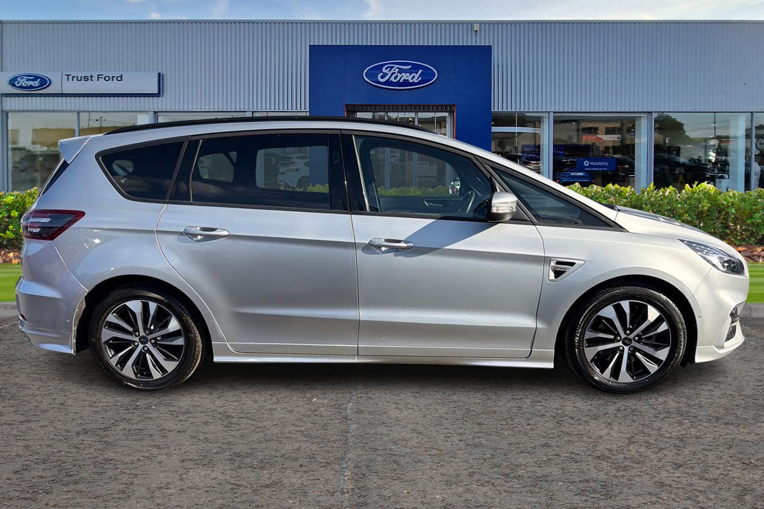 Ford S-Max Photo 2