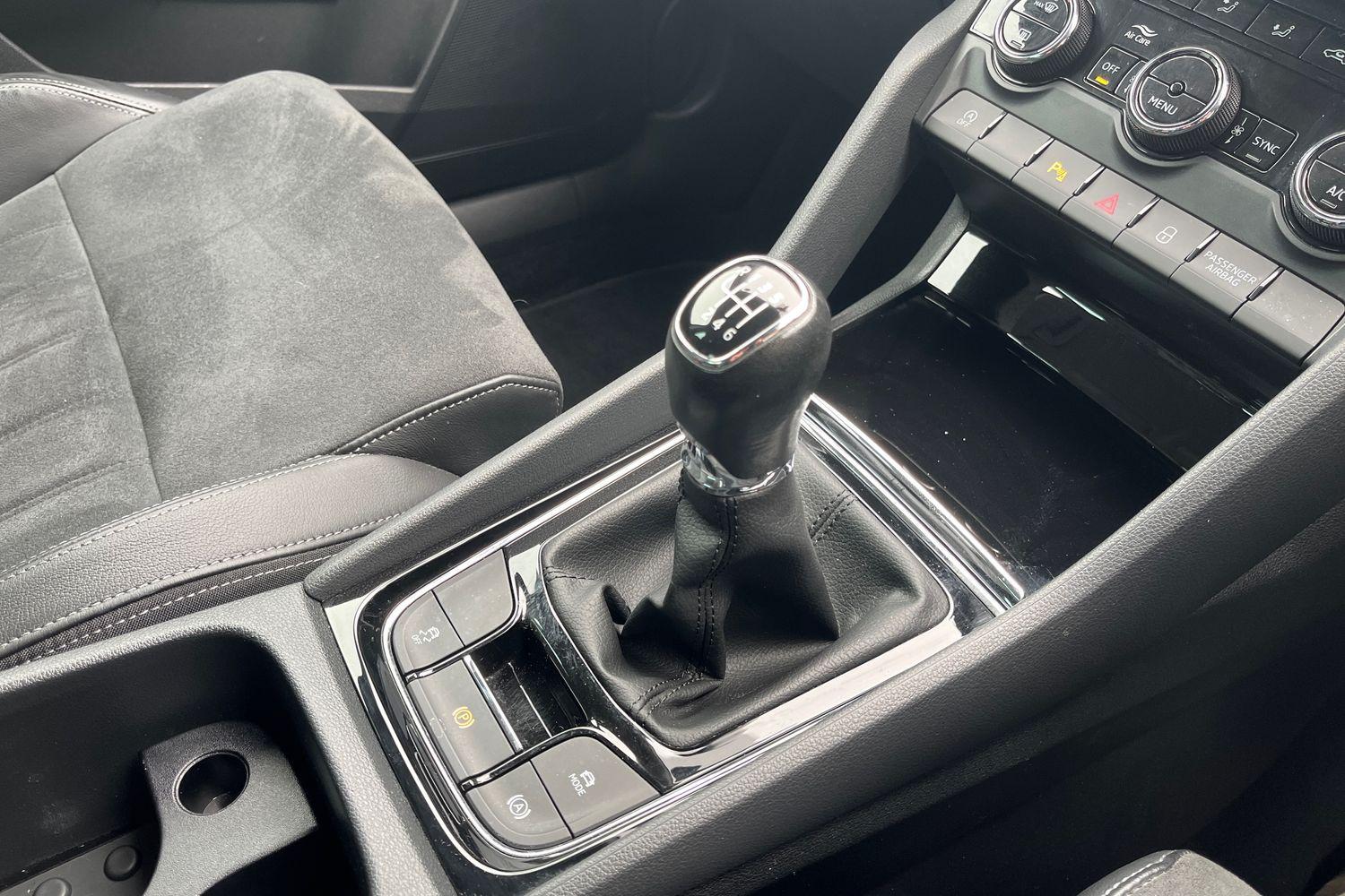Skoda KAROQ Photo 32