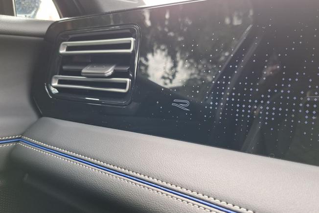 VOLKSWAGEN Tiguan Photo 29