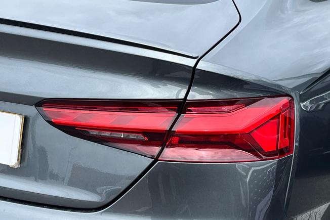 AUDI S5 Photo 18