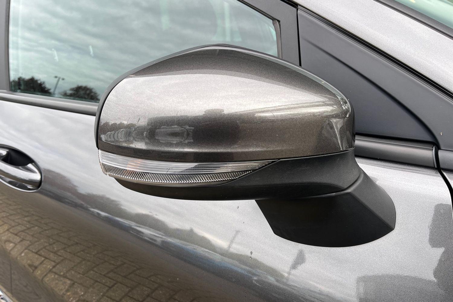 Ford Puma Photo 37