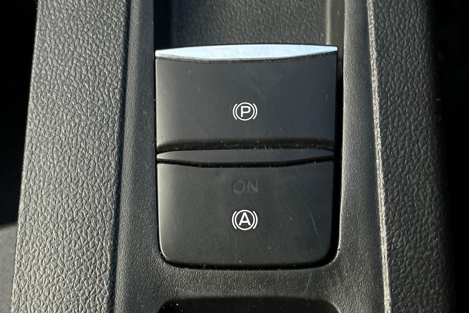 Ford FOCUS Photo 33