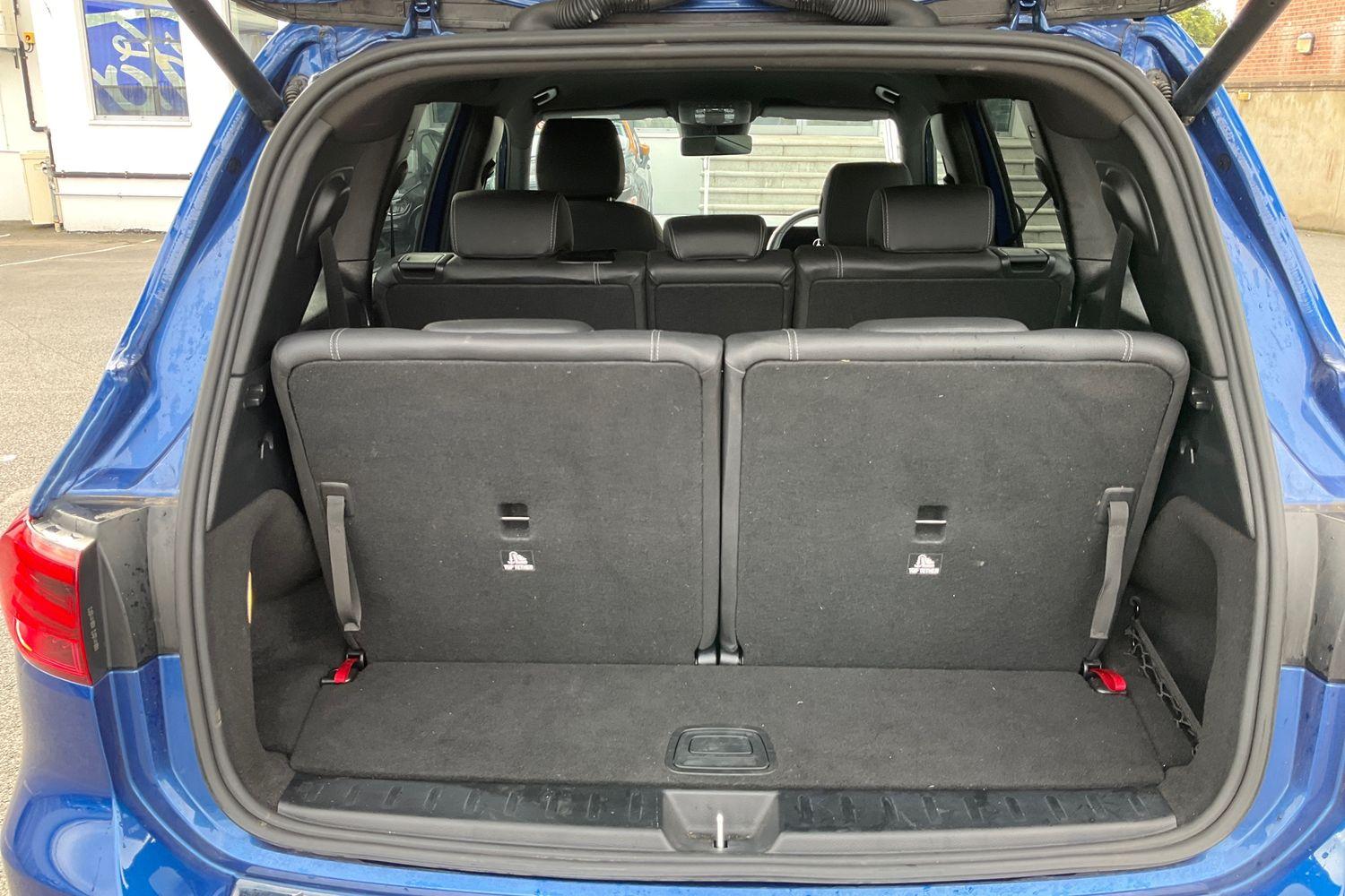 Mercedes-Benz GLB Photo 20