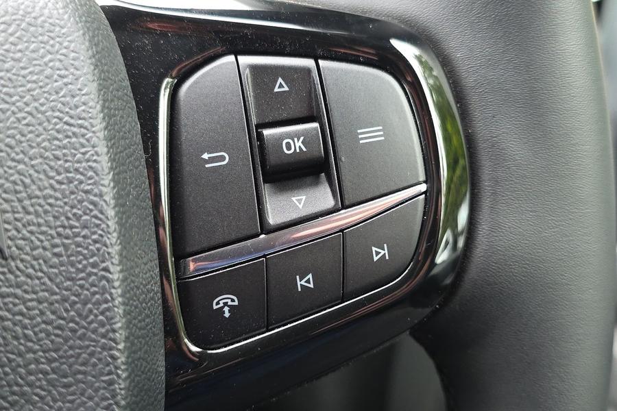 Ford TRANSIT CUSTOM Photo autoimg-c4c47cfad0224126b7bb178c184d0ee0b3ae5c6e.jpg