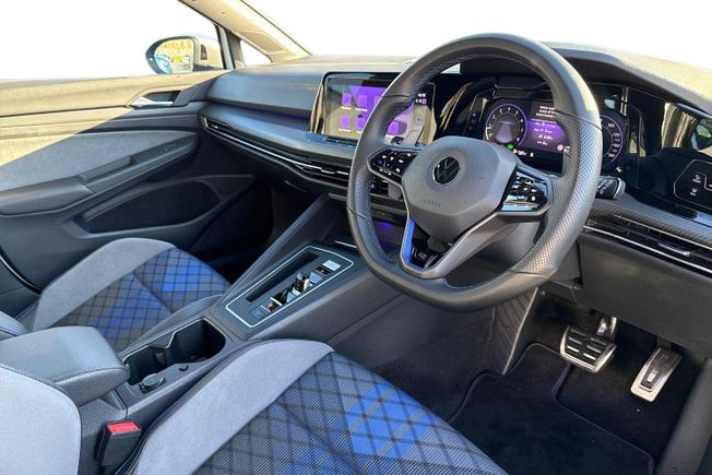 VOLKSWAGEN Golf Photo 6