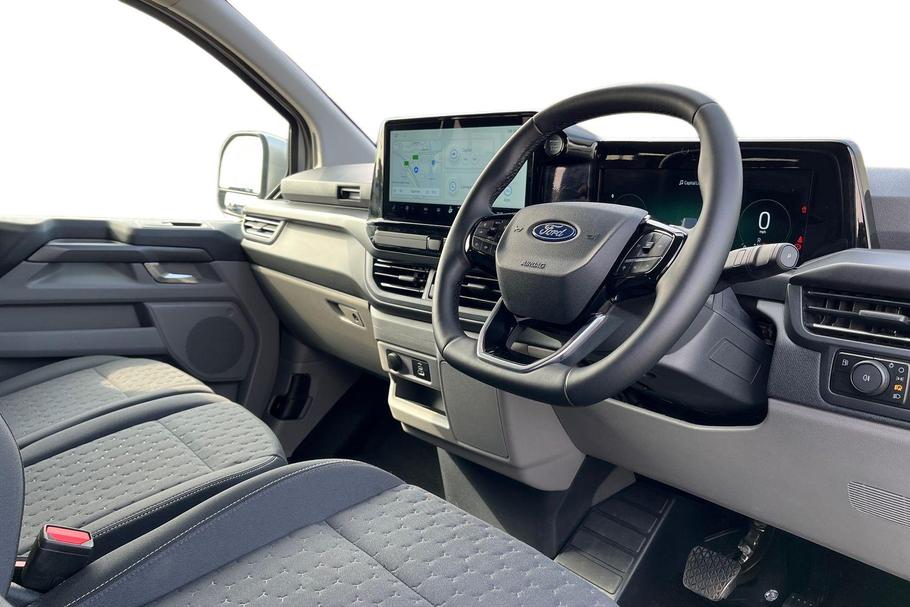 Used Ford TOURNEO CUSTOM WN26TXO 14