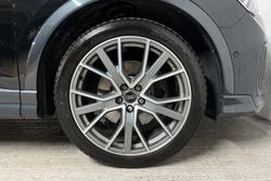 AUDI Q3 Photo 5