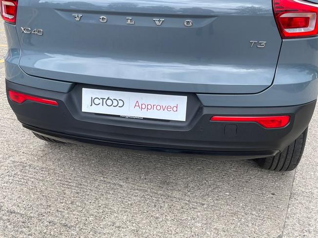 VOLVO Xc40 Photo 26