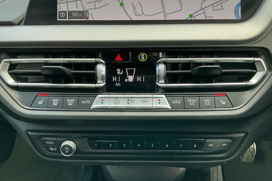 BMW 2 SERIES Photo autoimg-c4d25780b6c2ad52e1514d0b96a309c6470bb359.jpg