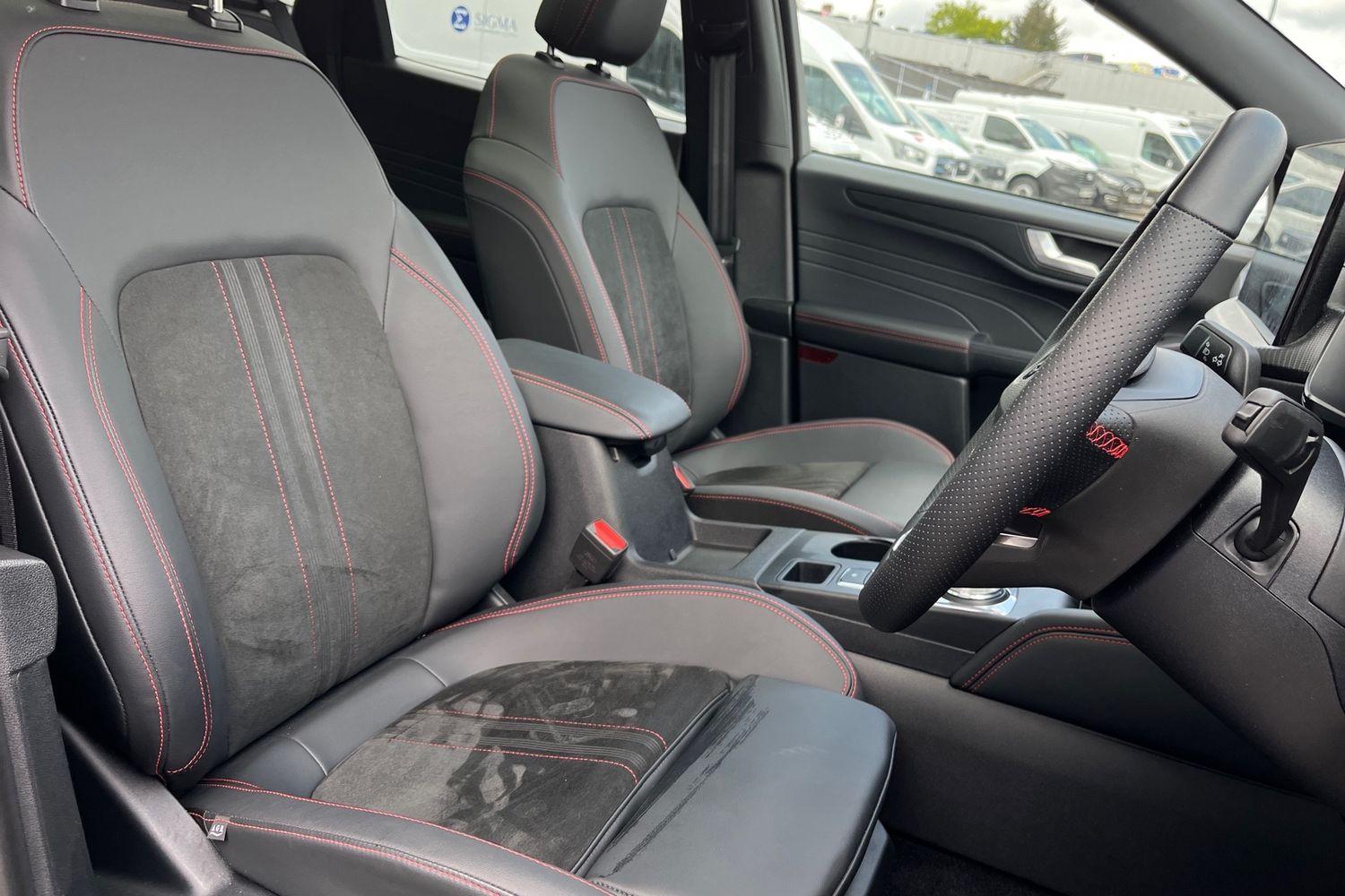 Ford Kuga Photo 16