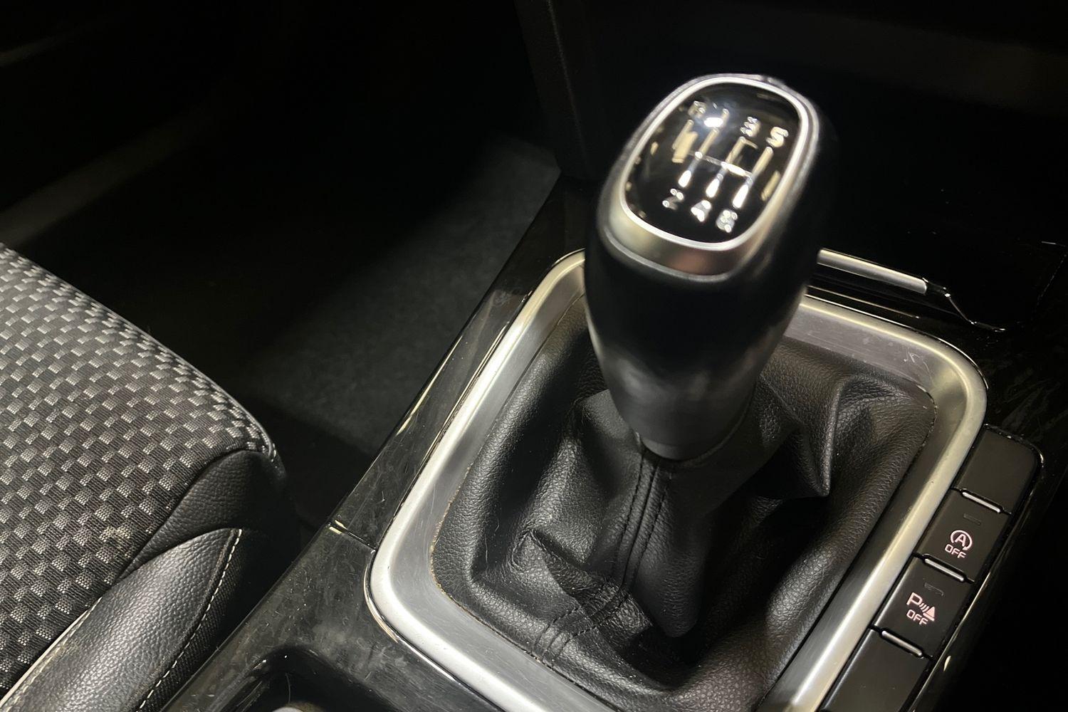Kia XCEED Photo 37