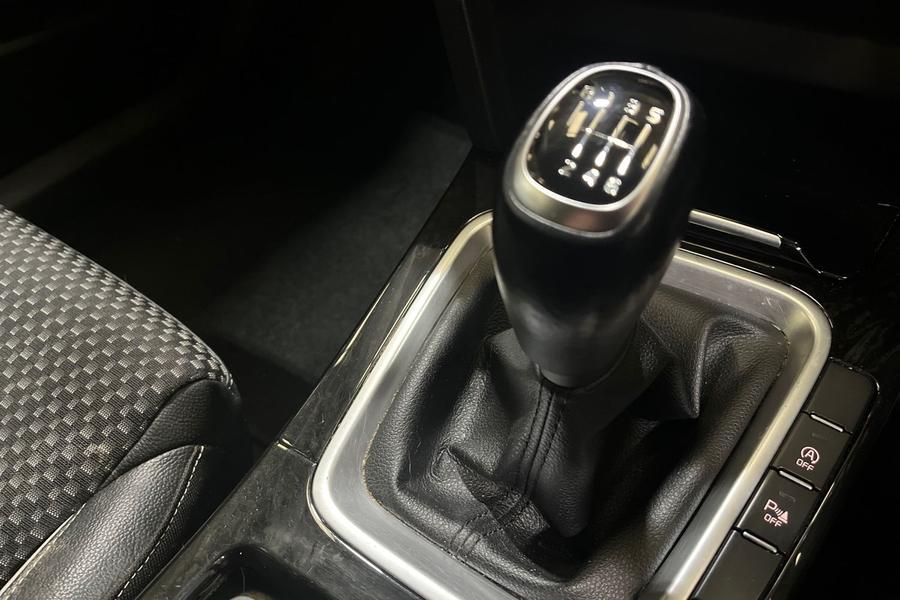 Kia XCEED Photo autoimg-c4d8050d8eae82b48042675c7cc770c562457691.jpg