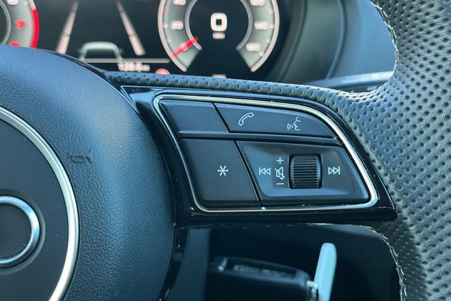 Audi Q2 Photo 17