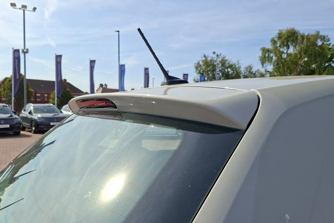 VOLKSWAGEN Polo Photo 21