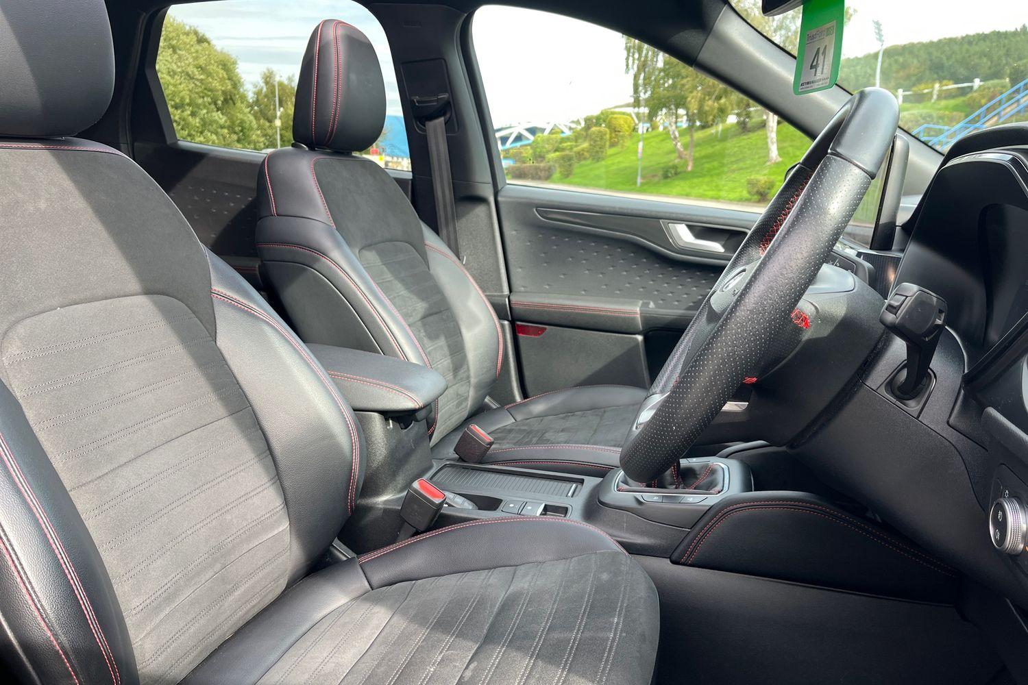 Ford Kuga Photo 16