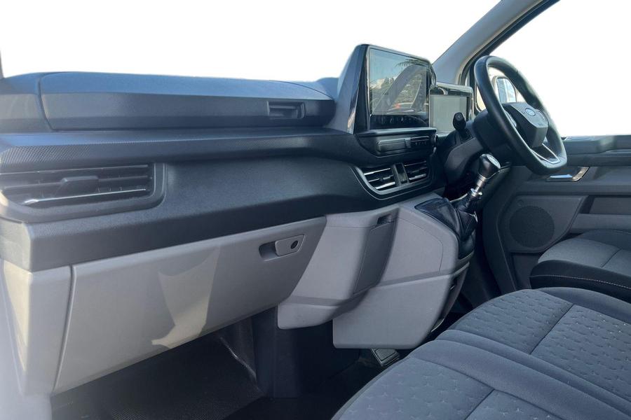 Ford TRANSIT CUSTOM Photo autoimg-c4e575354abd2b43dd53bee1c2b5d78565c29388.jpg