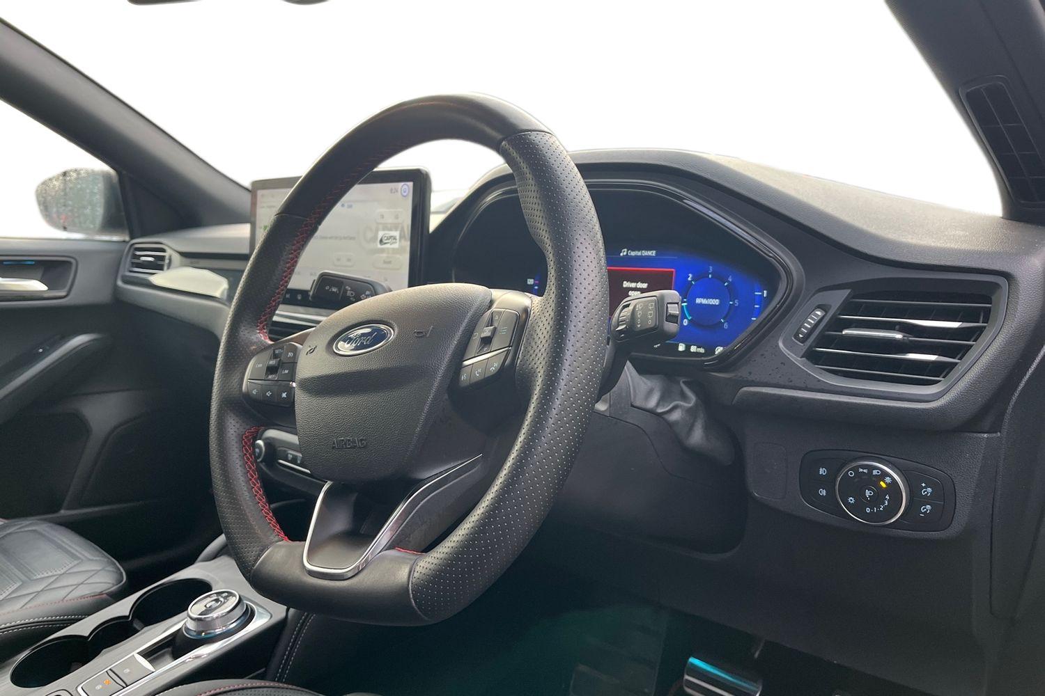 Ford FOCUS Photo 8