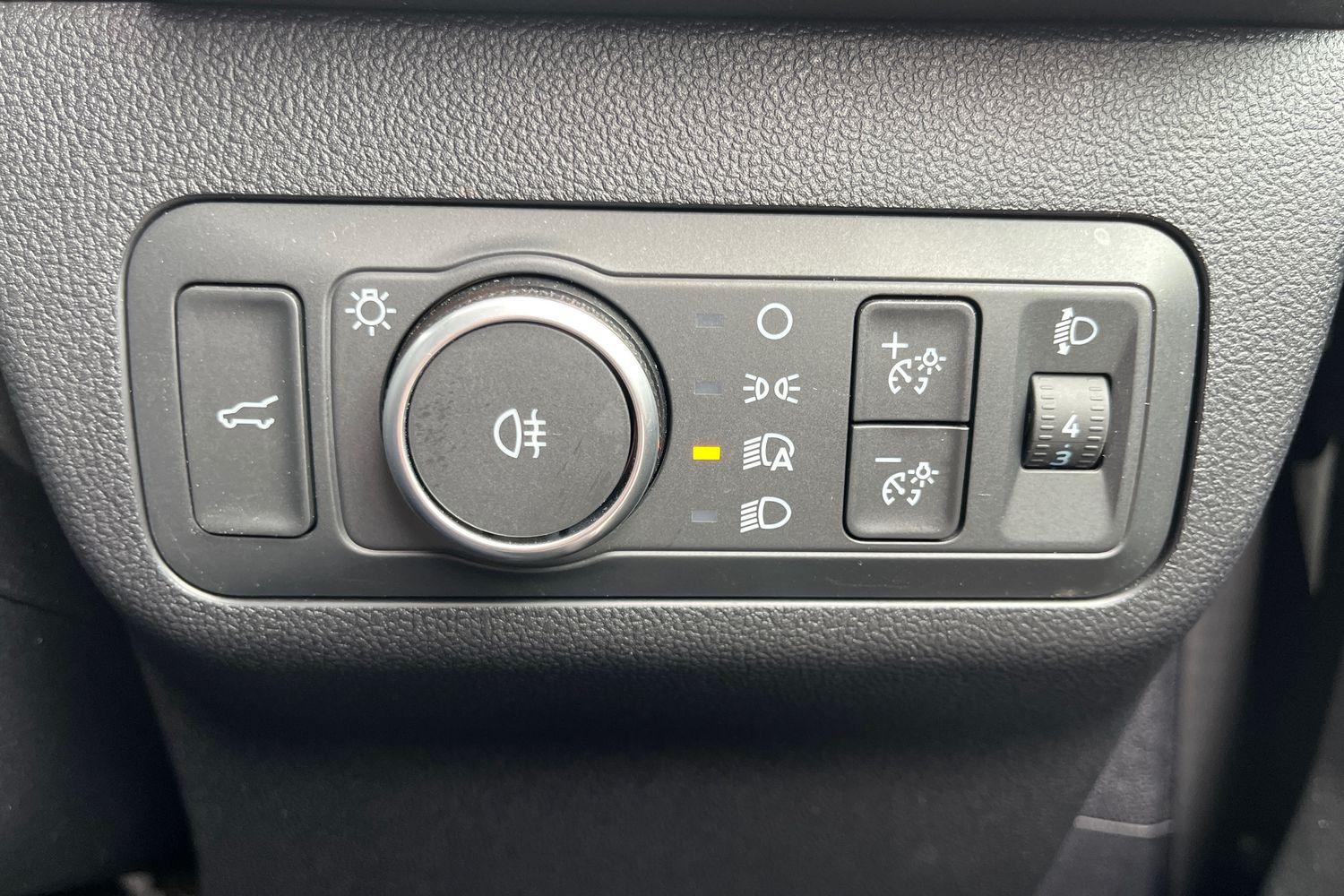 Ford KUGA Photo 31
